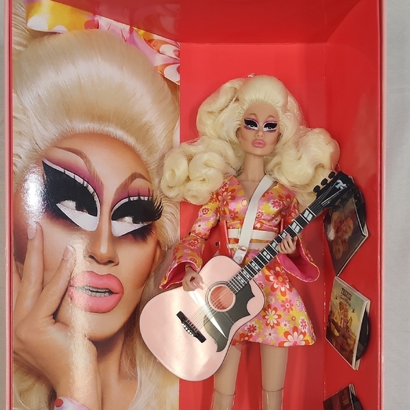 NWT The Trixie Integrity Toys Doll, NIB NRFB - Picture 3 of 17